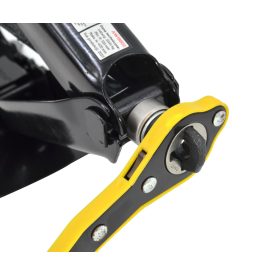 Trapéz emelő 2000kg + kulcs + táska, AWTOOLS